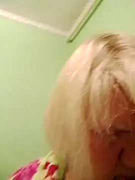 LusiyaGold5 online show from 10-15-25, 11:35