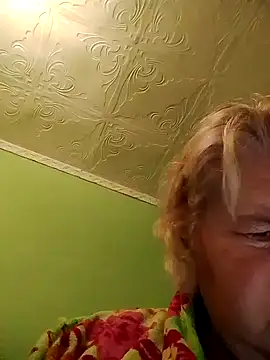 LusiyaGold5 online show from 11-10-25, 09:42