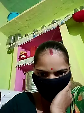 Snapshot of Mm_punam chatting on 11-07-25, 08:08 Mm punam online show from 11-07-25, 08:08