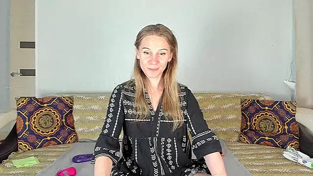Amalia Mio online show from 06-03-26, 08:37