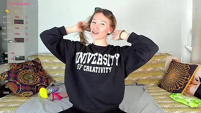 Amalia Mio online show from 03-31-26, 10:06