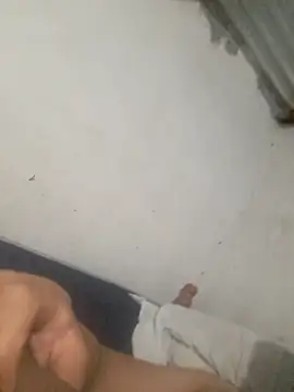 Elkiler72027 online show from 10-10-25, 09:04