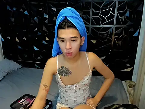Yourdreamgoddess online show from 06-01-26, 06:51