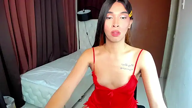 Yourdreamgoddess online show from 10-15-25, 06:27