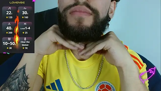 angel kyrozz online show from 12-23-25, 02:11