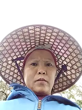 sumaybae online show from 11-05-25, 03:09