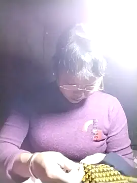 sumaybae online show from 11-04-25, 01:37