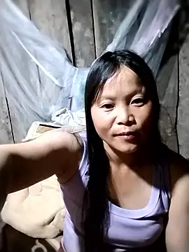 Snapshot of sumaybae chatting on 04-20-26, 10:11 sumaybae online show from 04-20-26, 10:11