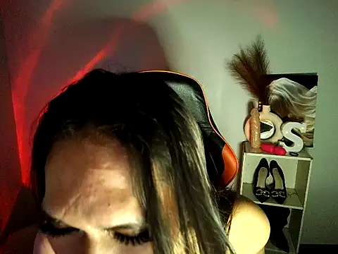 Savana Maison online show from 03-30-26, 03:13