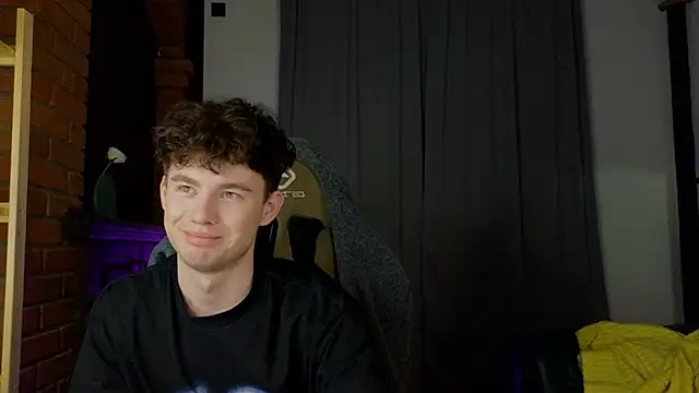 Cute Mike online show from 03-23-26, 06:41