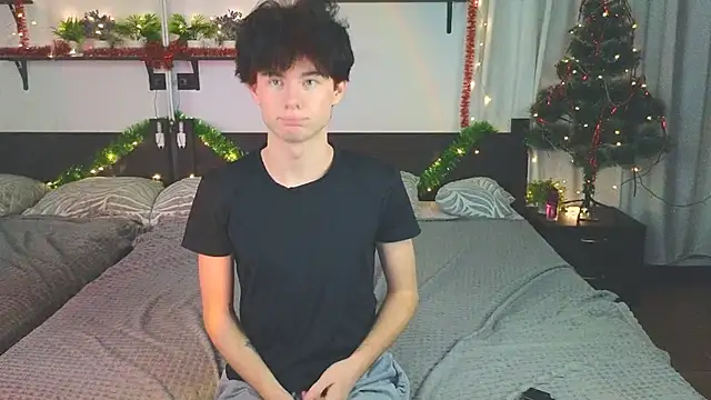 Cute Mike online show from 12-14-25, 09:20