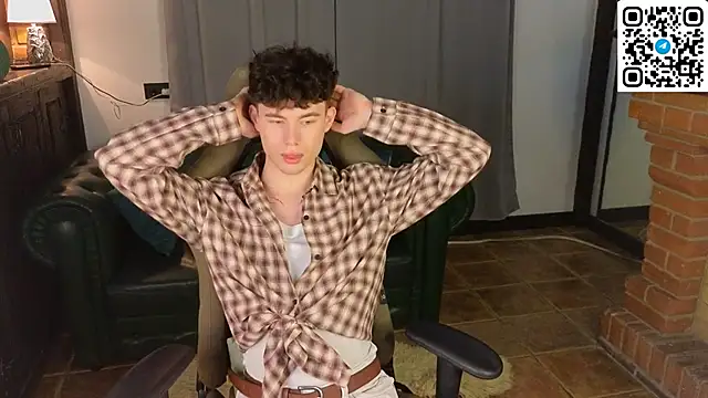 Cute Mike online show from 03-05-26, 12:24