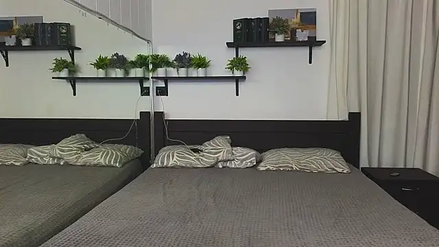 Cute Mike online show from 01-13-26, 06:01