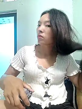 Genie tin online show from 10-21-25, 01:27
