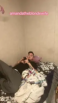 amandatheblondewife online show from 03-22-26, 05:25