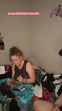 amandatheblondewife online show from 04-16-26, 12:39