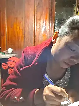 miomio-12 online show from 11-20-25, 01:34