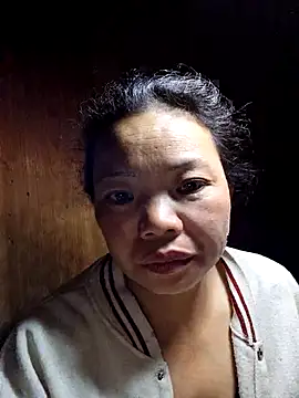 miomio-12 online show from 12-05-25, 08:28