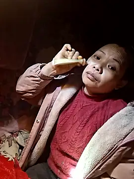 miomio-12 online show from 01-07-26, 02:44