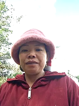 miomio-12 online show from 10-27-25, 02:34