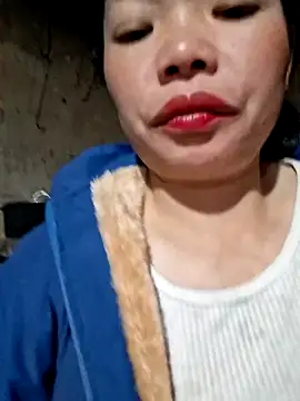 miomio-12 online show from 11-15-25, 04:49