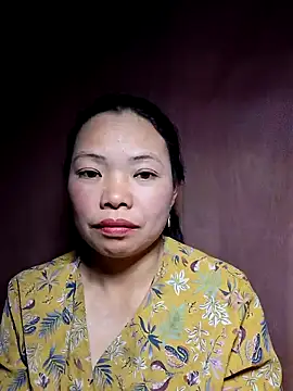 miomio-12 online show from 10-28-25, 01:10