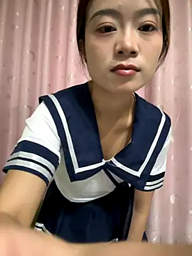 Snapshot of qingzi1218 chatting on 11-17-25, 09:35 qingzi1218 online show from 11-17-25, 09:35