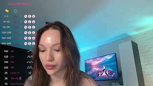 Jade Lumin online show from 01-13-26, 04:11