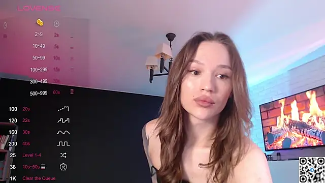 Jade Lumin online show from 10-23-25, 01:54