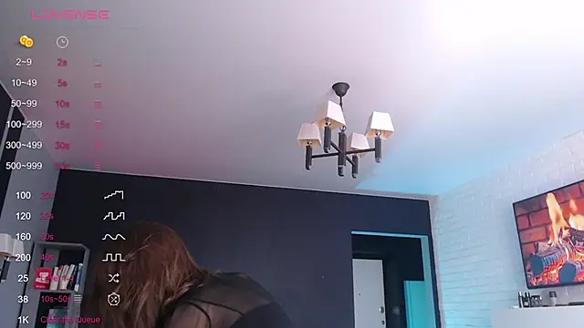 Jade Lumin online show from 10-26-25, 12:05