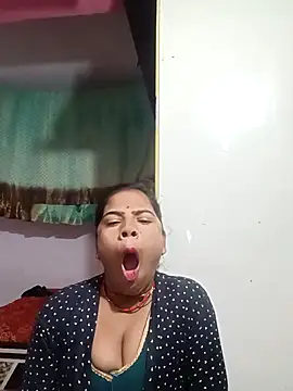 Pabitra cute online show from 11-12-25, 10:13