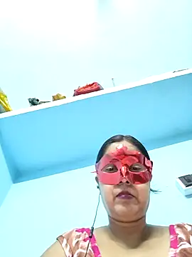 Snapshot of misti02 chatting on 10-20-25, 07:25 misti02 online show from 10-20-25, 07:25