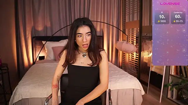 YokoKoko  online show from 11-23-25, 05:39