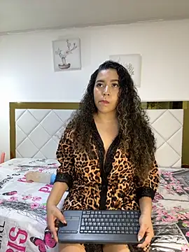 miss ashley1  online show from 10-17-25, 11:34