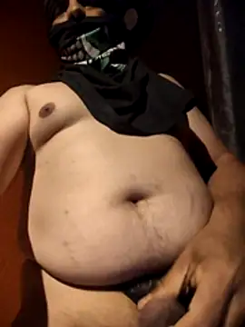 IncomingEssence478 online show from 04-13-26, 02:48