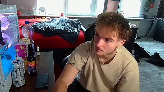 WolkenJunge2006 online show from 10-06-25, 10:05