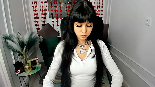 TiffanyYounge online show from 02-16-26, 11:42