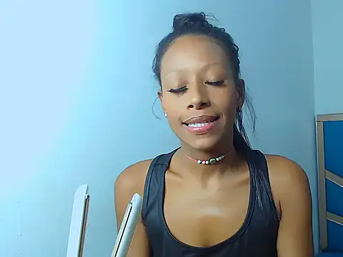 monserrath bitch naughty online show from 11-25-25, 04:24