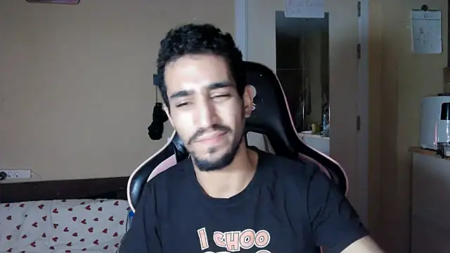 junokun22 online show from 11-24-25, 07:14