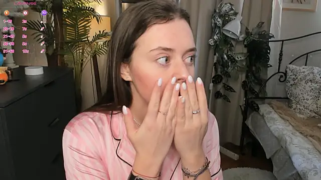 ThelmaJusto online show from 03-23-26, 05:07