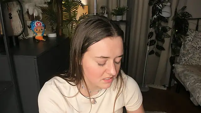 ThelmaJusto online show from 02-06-26, 04:14