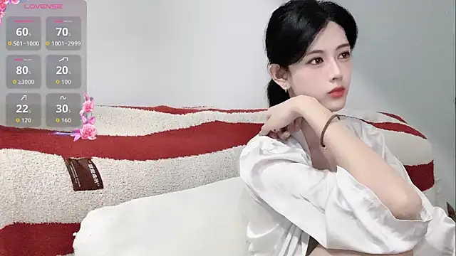 Nuomio online show from 05-18-26, 05:51