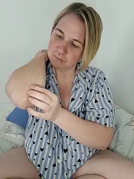 LaceyWestxx online show from 10-11-25, 05:36