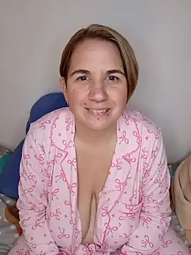 LaceyWestxx online show from 11-01-25, 06:24