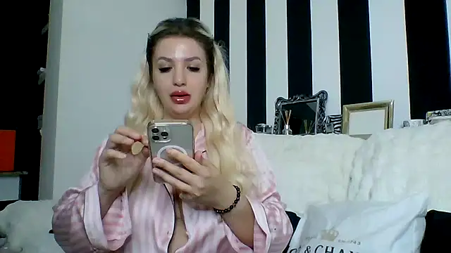 evedanger online show from 10-12-25, 03:24