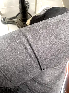 melisss2 online show from 10-15-25, 08:44