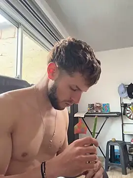 noah red online show from 11-19-25, 02:06