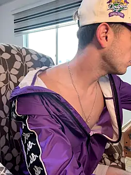 noah red online show from 10-07-25, 02:18