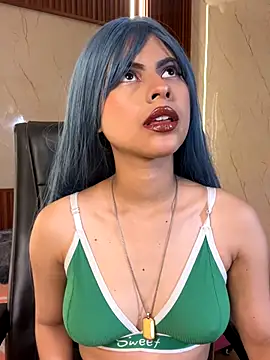 Eva Feller69 online show from 11-17-25, 07:18