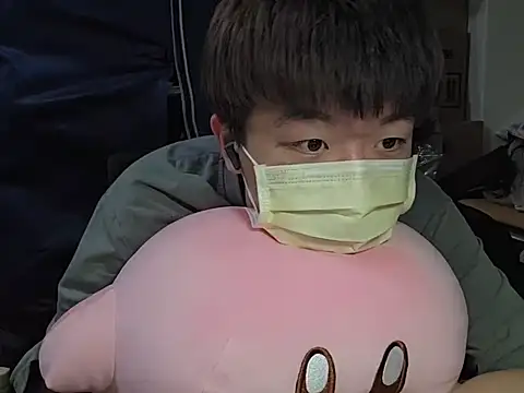 Snapshot of fox165 chatting on 04-02-26, 04:57 fox165 online show from 04-02-26, 04:57